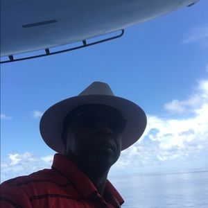 Meet your Posher, Marvin